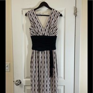 Kay Unger dress